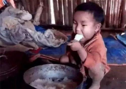 独居小伙吃红瓜视频,一瓜解千愁